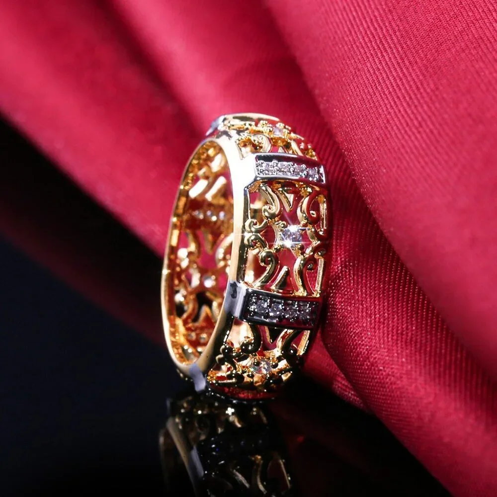 😍LIMITED EDITION 14K Gold Hollow Flower Pattern Ring for Women, F024_6